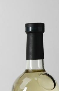 different-types-wine-bottle-closures-header-2